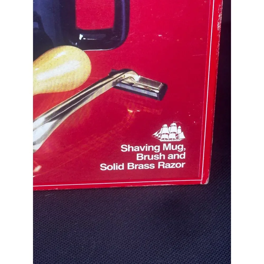 NEW 1985 Old Spice Shaving Mug, Boar Bristle Shaving Brish, solid Brass Razor
